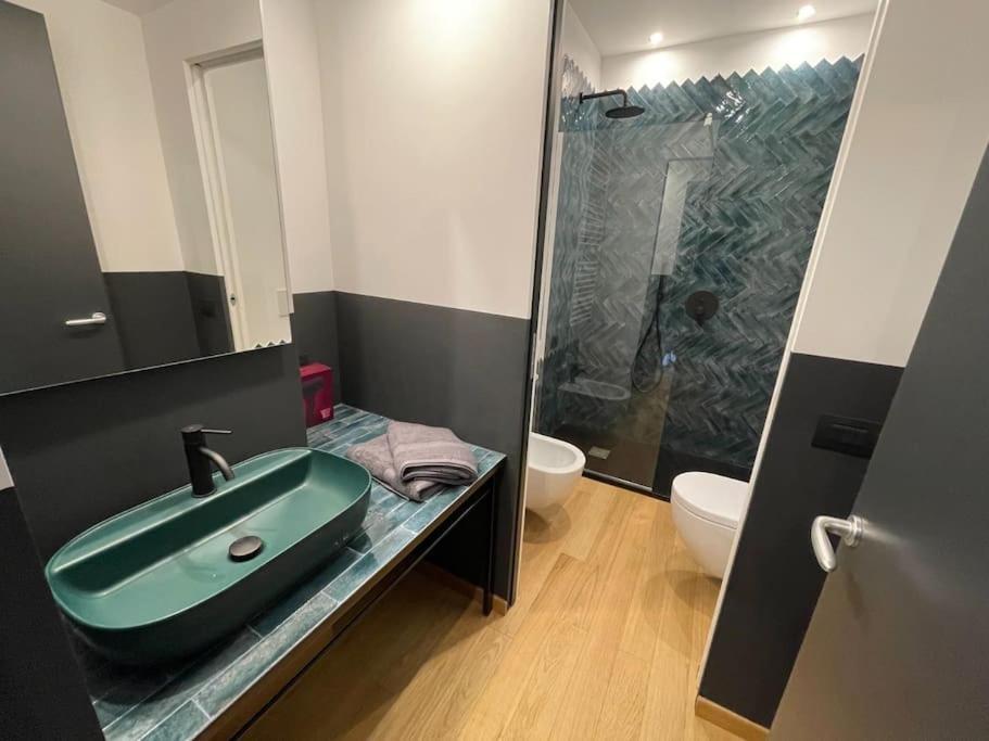 Bnb Capital Milano Central Station - Black Kültér fotó